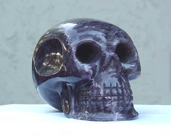 Crâne en améthyste AMI : légende des 13 crânes de cristal